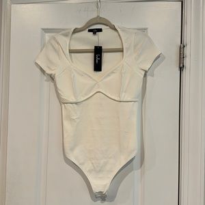 Lulu’s White Short Sleeve Ribbed Body Suit Size M New With Tags